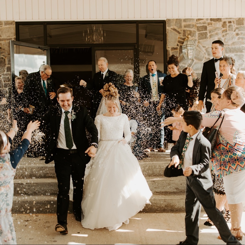 Meet your Posher, Brittney